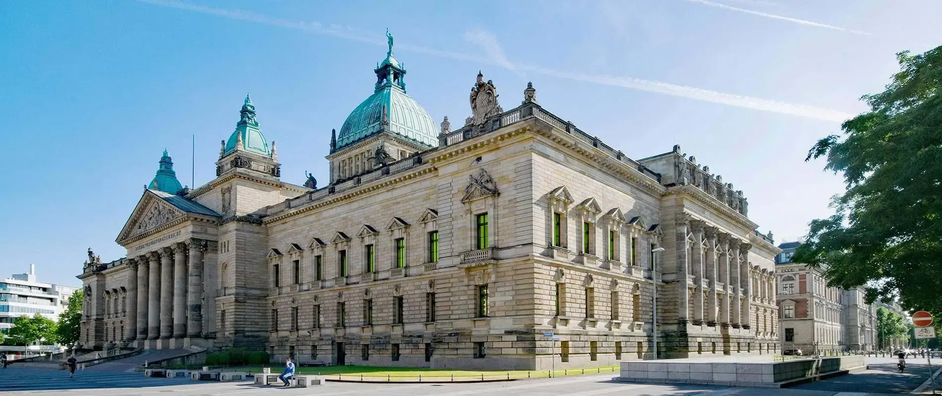 Panoramablick über Leipzigs Innenstadt – Ihr Ansprechpartner für Versicherungen vor Ort