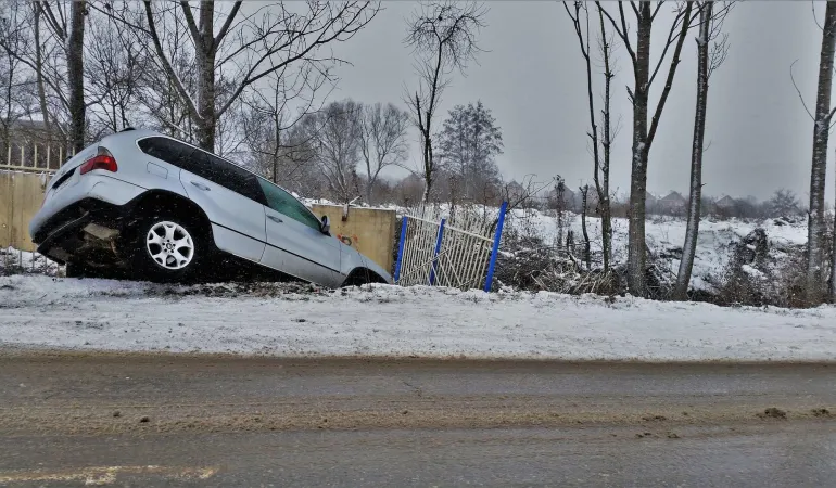 Wer nach einem Unfall einen bleibenden Schaden davon trägt, ist mit einer Berufsunfähigkeits-Versicherung abgesichert