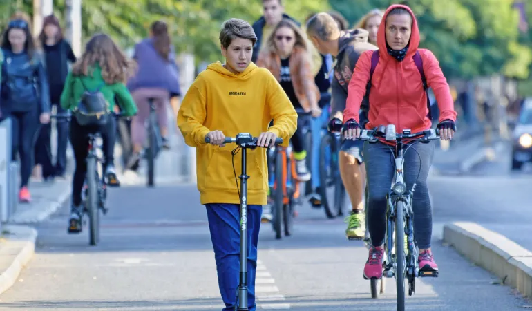 40 Prozent der verunglückten E-Scooter-Fahrer jünger als 25 Jahre